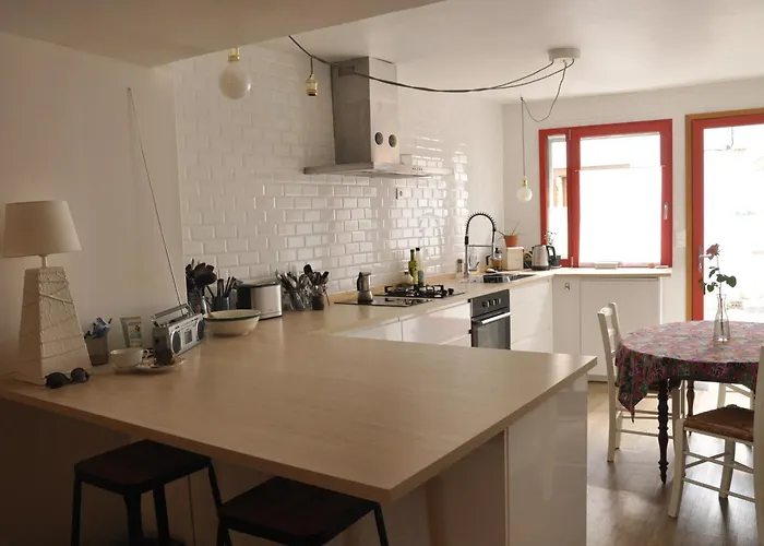 Grande Maison Cosy En Coeur De Village Casa de Férias Lisle-sur-Tarn